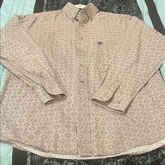 GEORGE STRAIT Wrangler MENS Beige Patterned Shirt, very nice, size small - Picture 1 of 7
